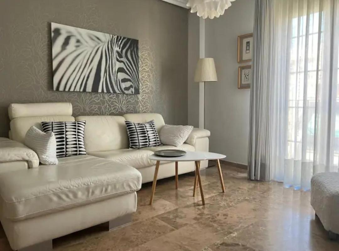 Apartamento Puente Romano Apartment Cordoba Luaran gambar